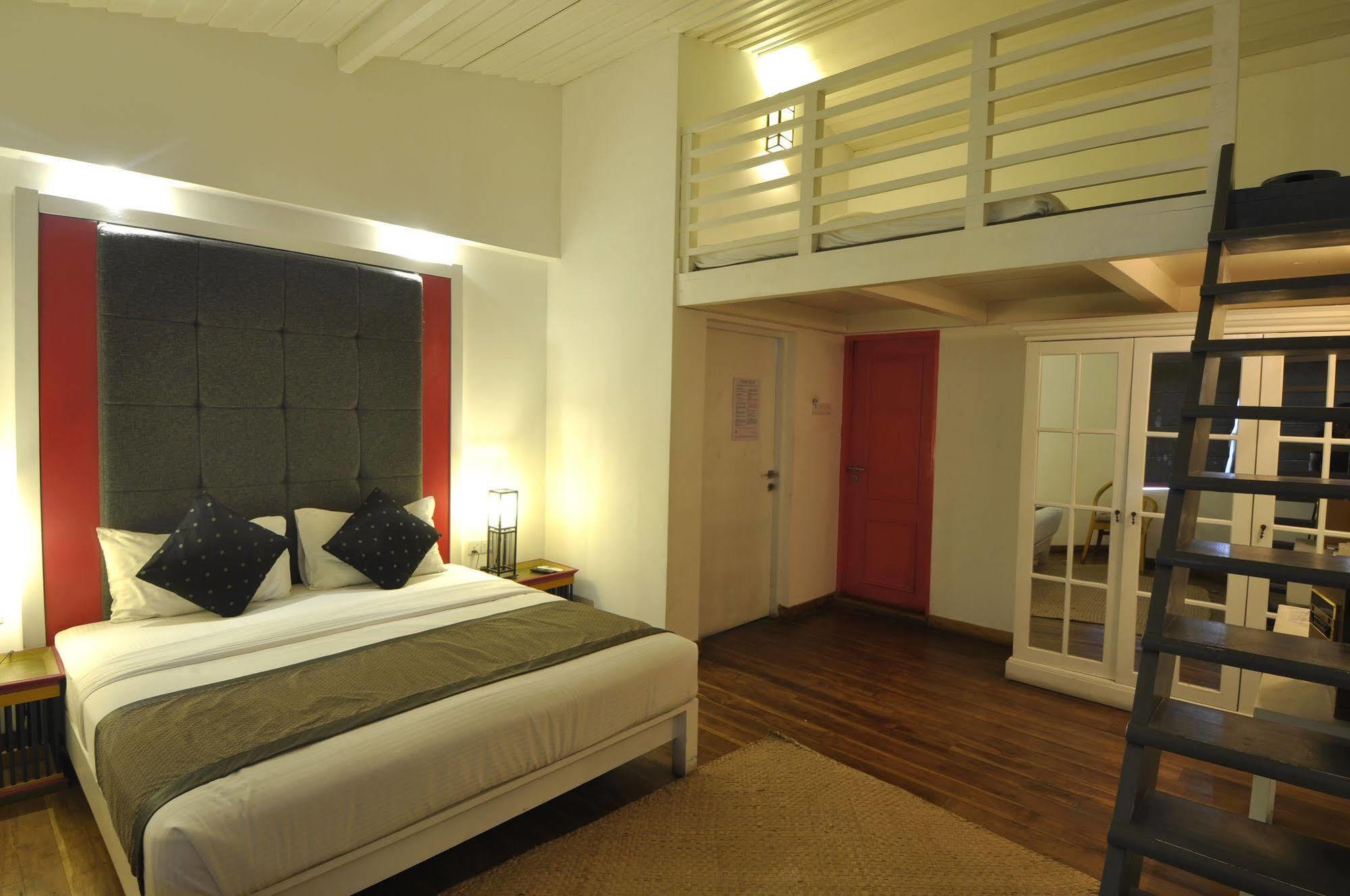 Hotel Ivy Lane